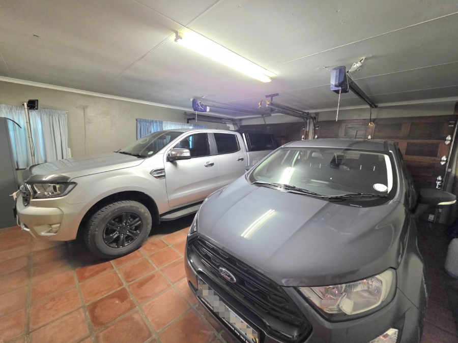 4 Bedroom Property for Sale in La Provance Free State